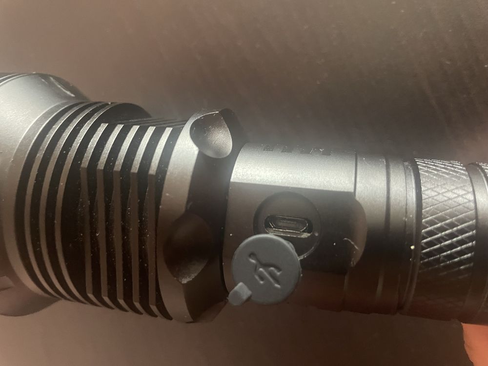 Прожектор с USB зареждане