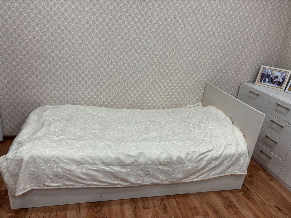 Продам кровать, состояние отличное