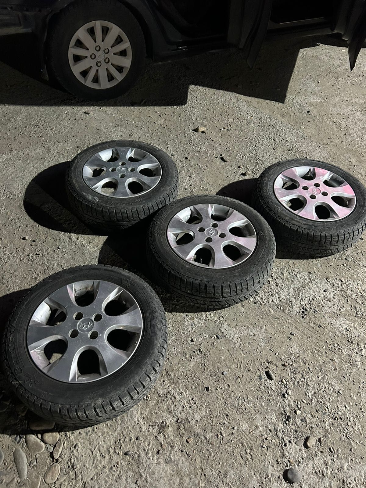 Шины, диски колеса продам