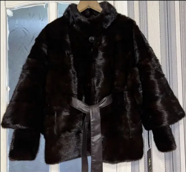 Норкавая шуба новая