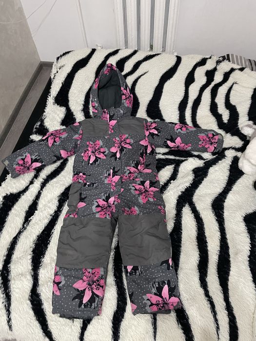 Продам зимний комбинезон, девочка, р 116