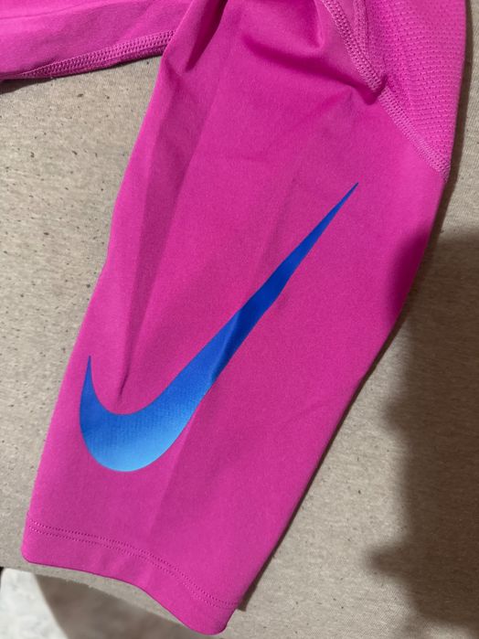 Дамски дрехи найк