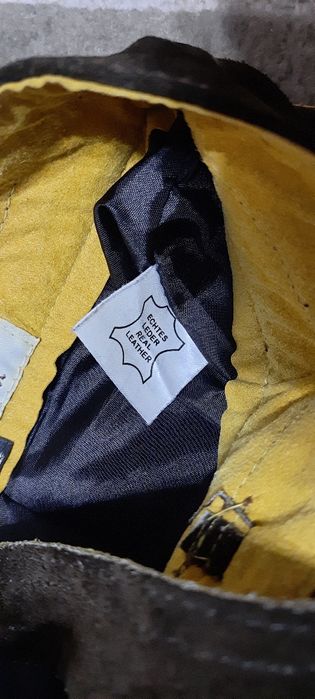 Pantaloni scurți din piele autentici Lederhosen  mărime 56 – tradițion