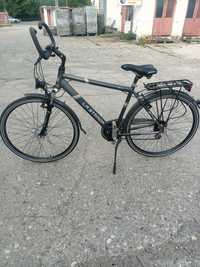Bicicleta La Strada roti 28 cadru aluminiu.