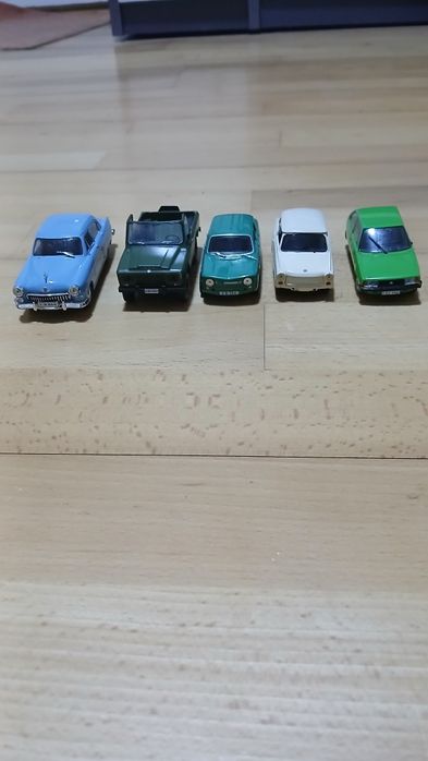 Machete auto. Sunt modelul De,agostini.1,43