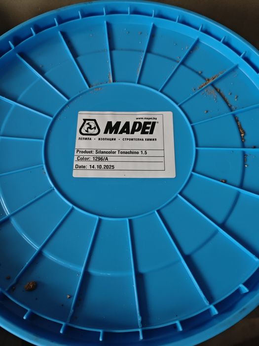 Продавам силиконова замазка Mapei Silancolor Tonachino