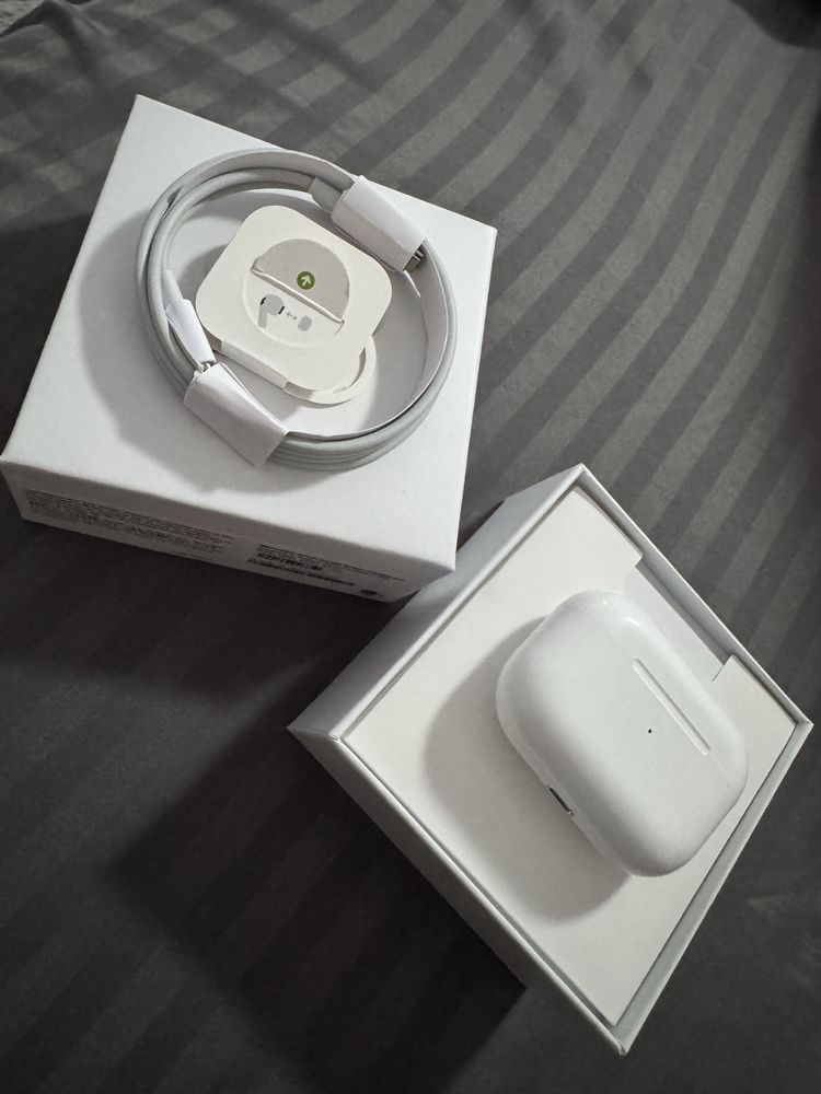 Casti AirPods Pro