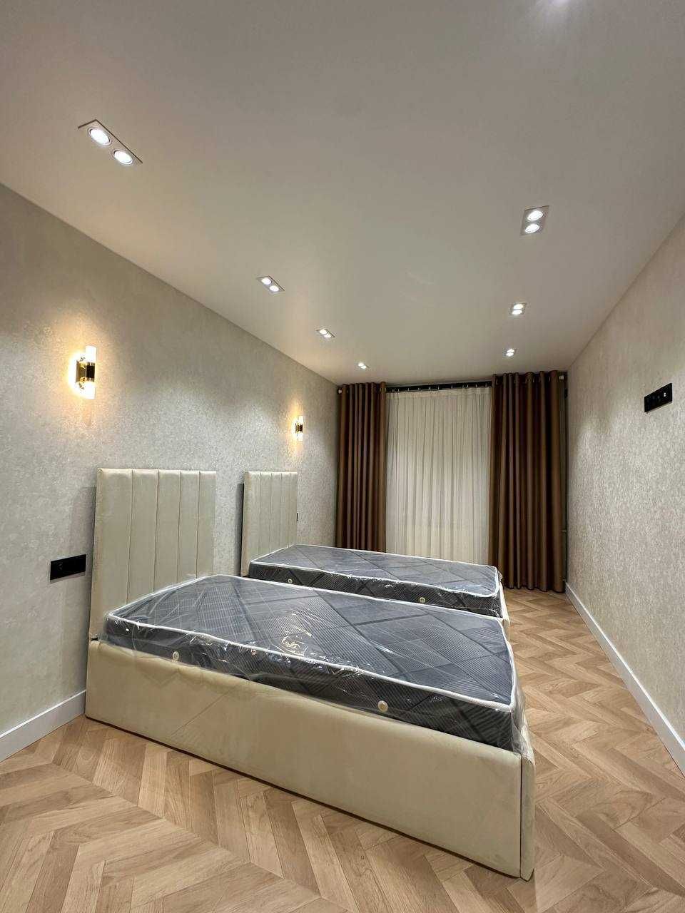 Ш. Руставели • кафе «BON» • 4-комн • 70м² • этаж 4/5 • [336-SAM51]