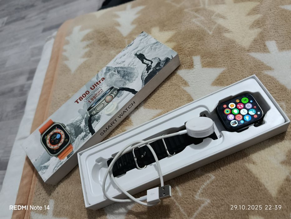 Продам часы сенсорные