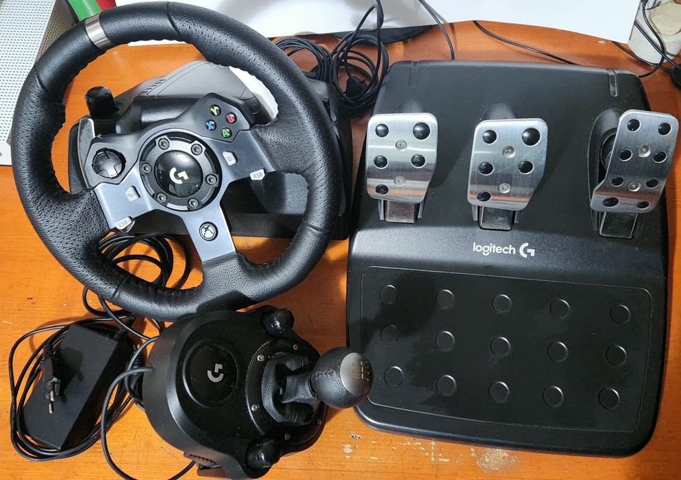 Volan Logitech g920 + scimbător