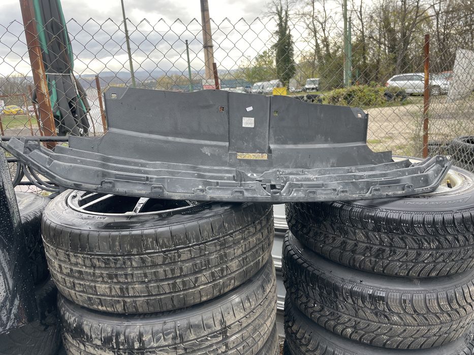 Радиаторна решетка за Volkswagen T-Roc