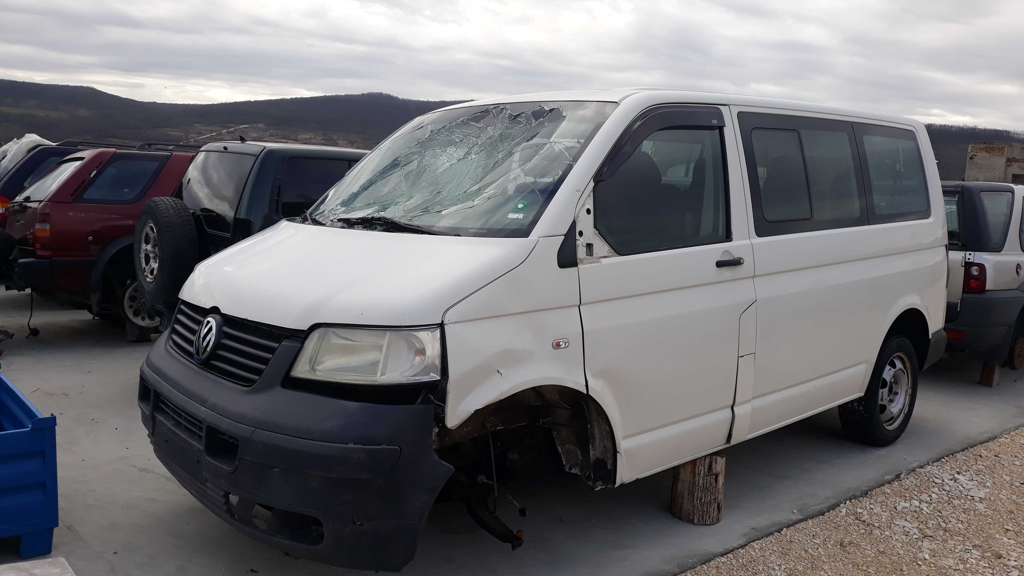 Фолксваген Транспортер Т5  VW Transporter T5  1.9 105 к.с. НА ЧАСТИ