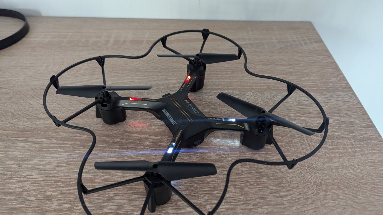 Dronă Sharper Image DX5