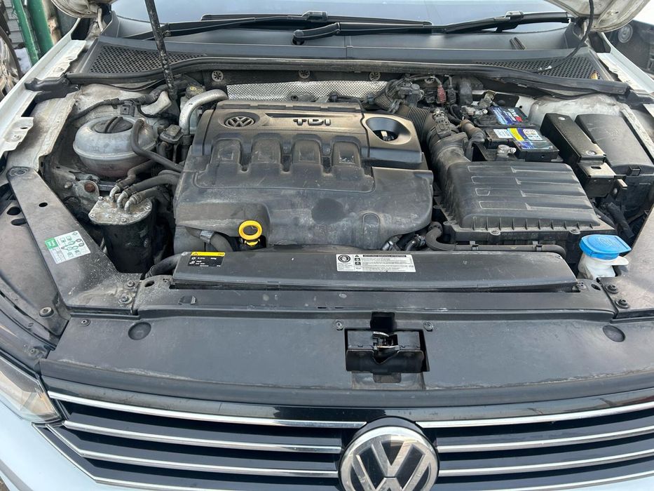 Carcasă filtru aer VW Passat B8 1.6 tdi DCX