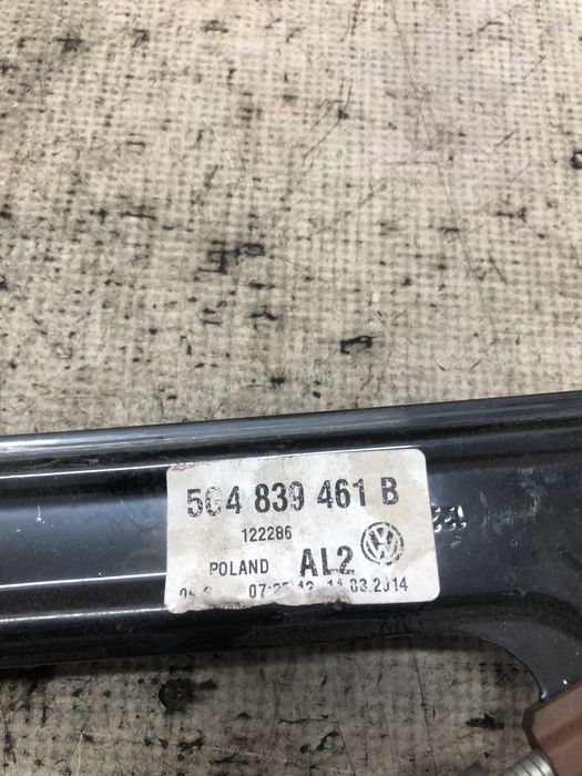 macara geam stanga spate  volkswagen golf 7 break 2015