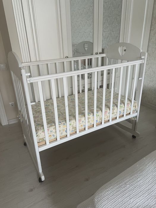 Отдам детскую кроватку