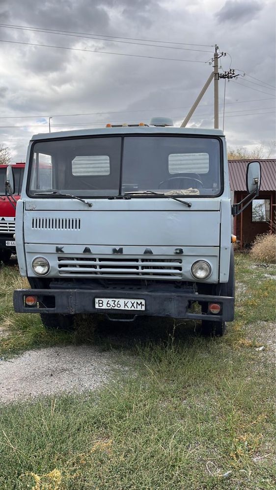 Продам КАМАЗ ( самосвал, сельхозник)  есть и запчасти на камазы и др.