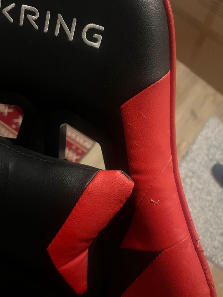 Scaun gaming Kring Lars, cu suport lombar si tetiera, spuma cu memorie