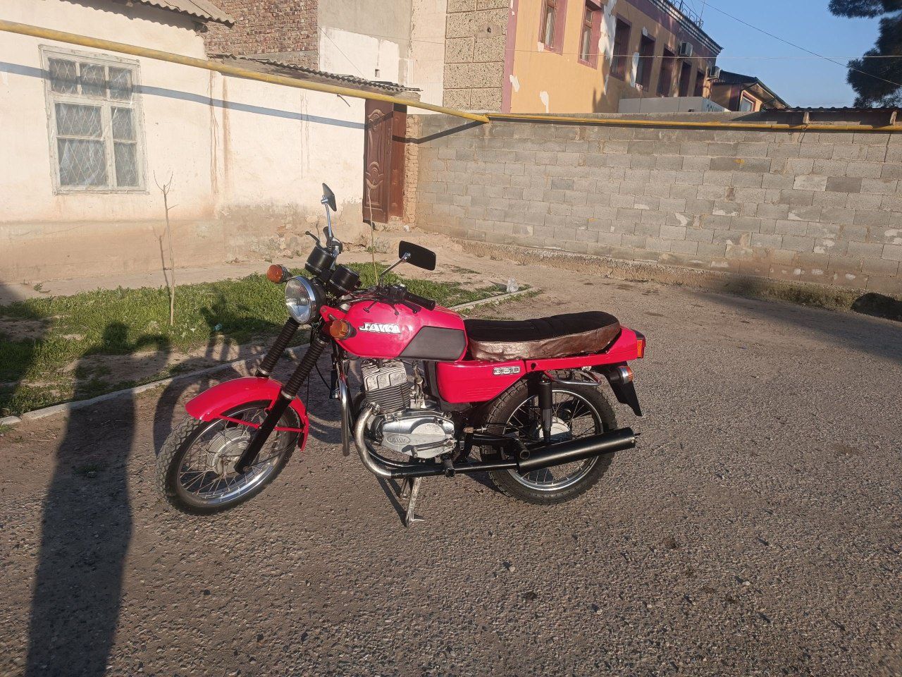 Jawa moto sotiladi