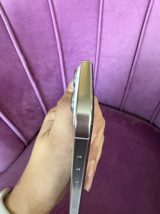 Iphone 16 pro inca in garantie