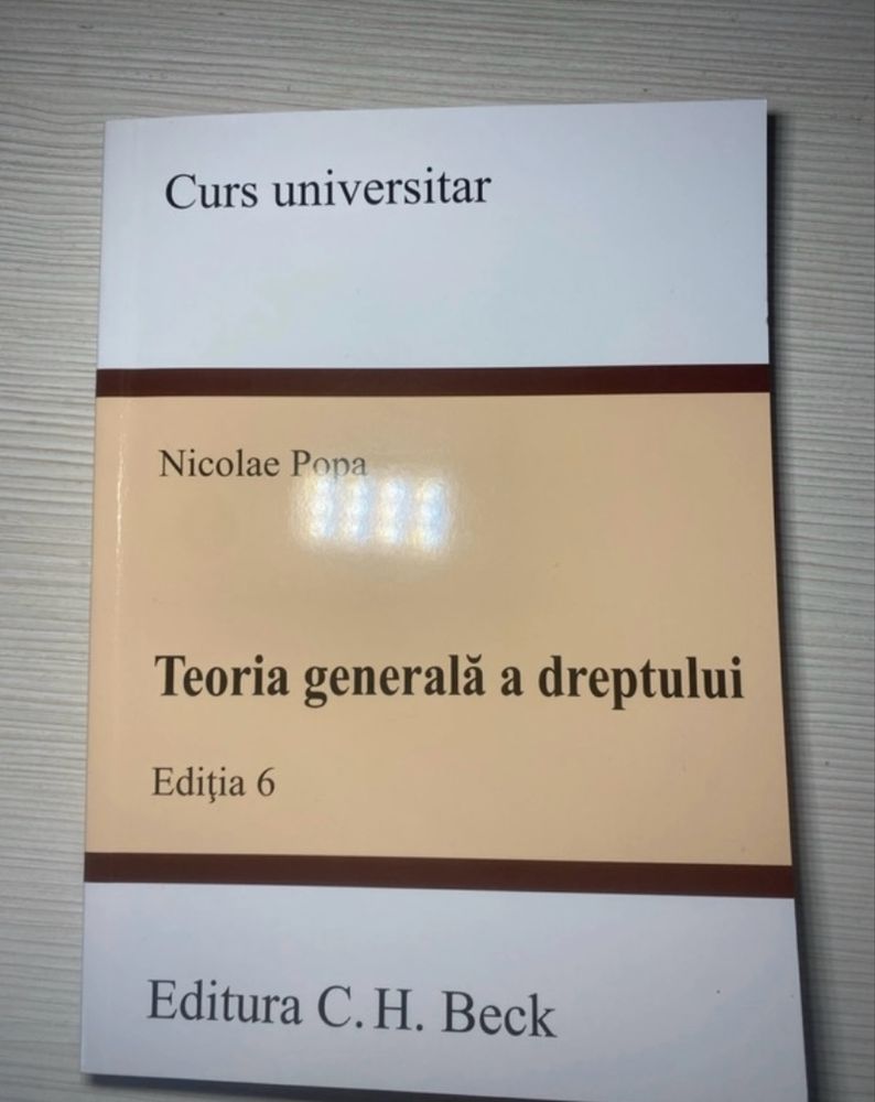 Carti de drept, cursuri universitare
