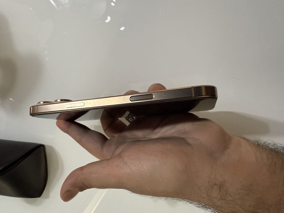 Iphone 16 Pro Max Desert Titanium 256 GB