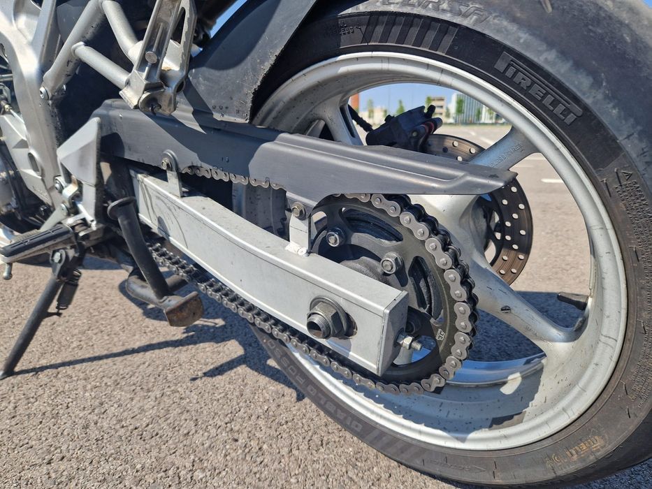 Vând motocicletă Yamaha FZ6S FAZER