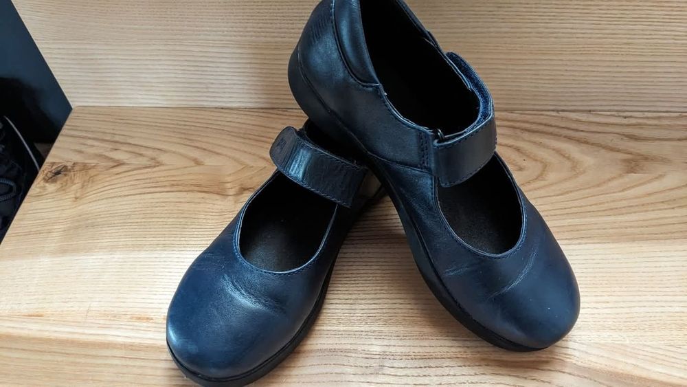 Balerni  Camper mărimea 34