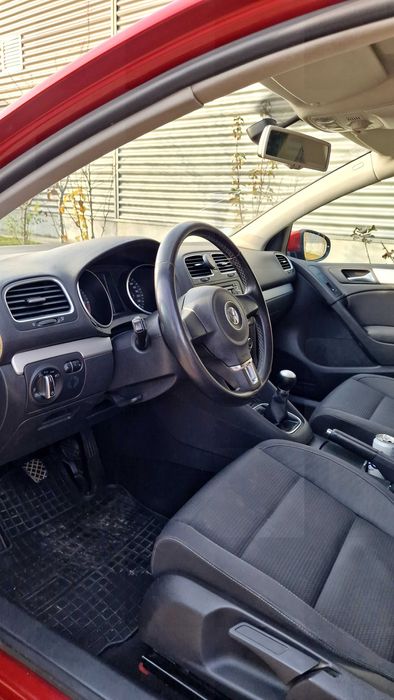 VW Golf 6 1,6 TDI (105 CP) — 2011— 257.000 km — Preț: 4650 €