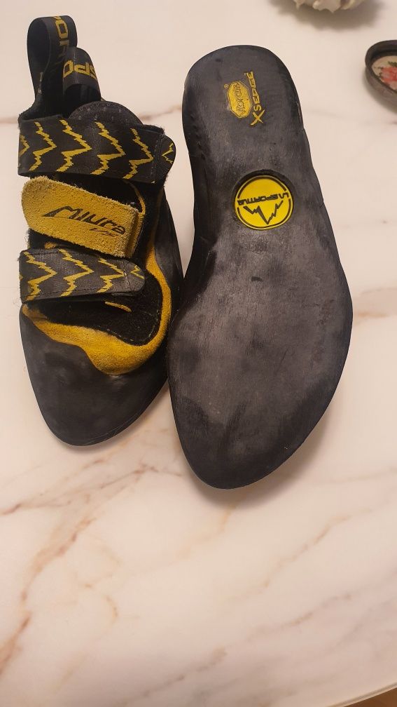 Espadrile catarare La Sportiva Miura, mărimea 38.5