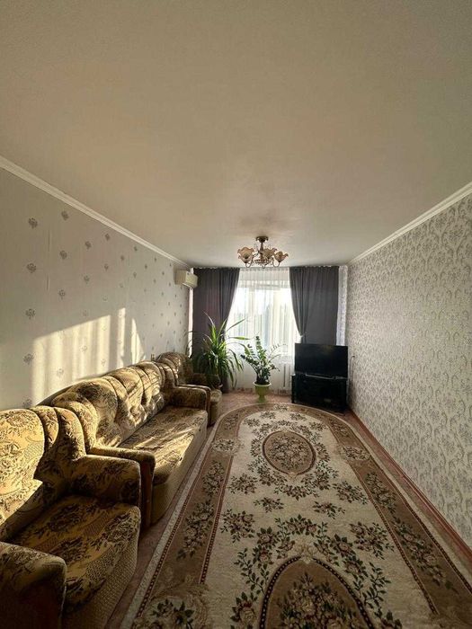 Продается 3 ком квартира район Строитель