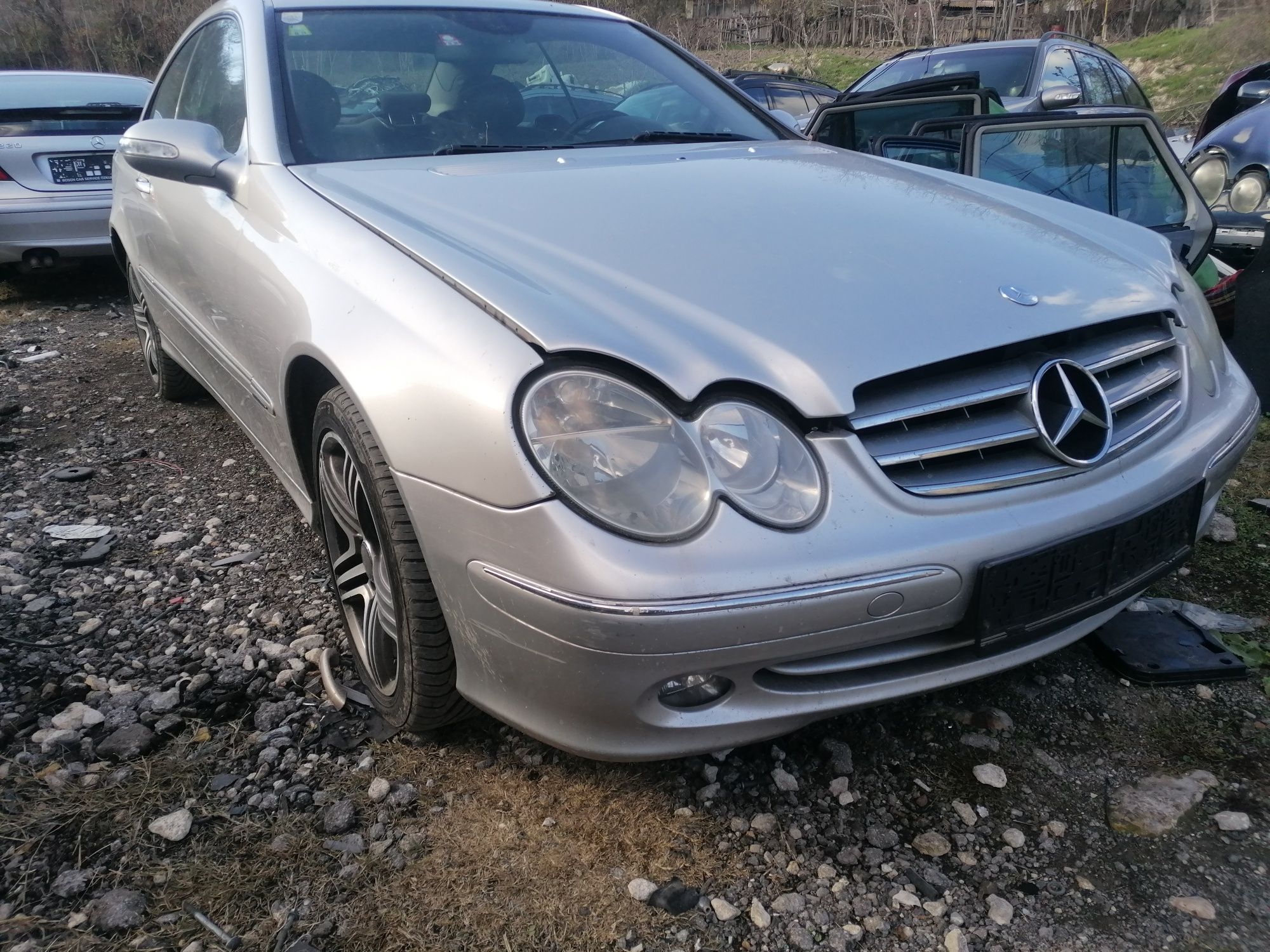 На части! Mercedes CLK270 CDI W209