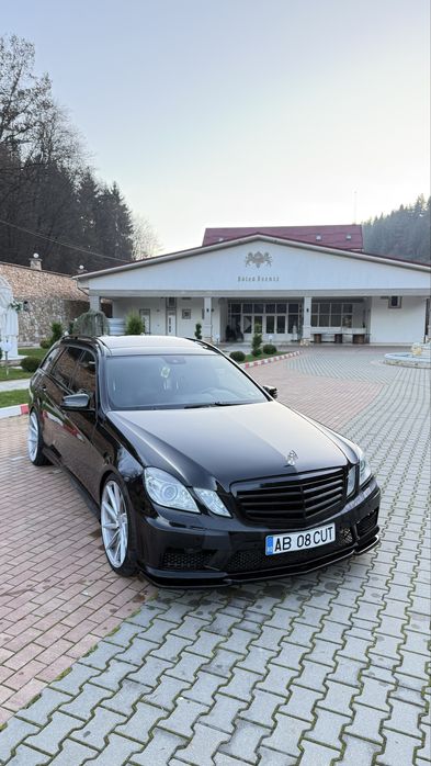 Mercedes E350 E-class