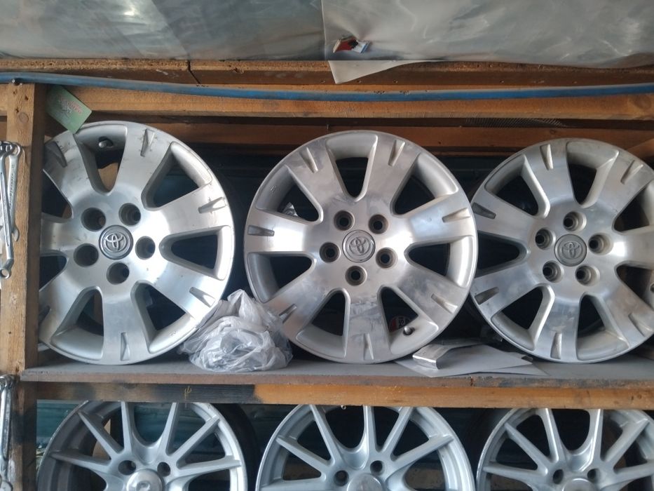 Диски на Toyota R16