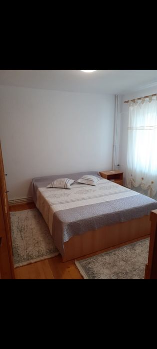 Apartament de închiriat