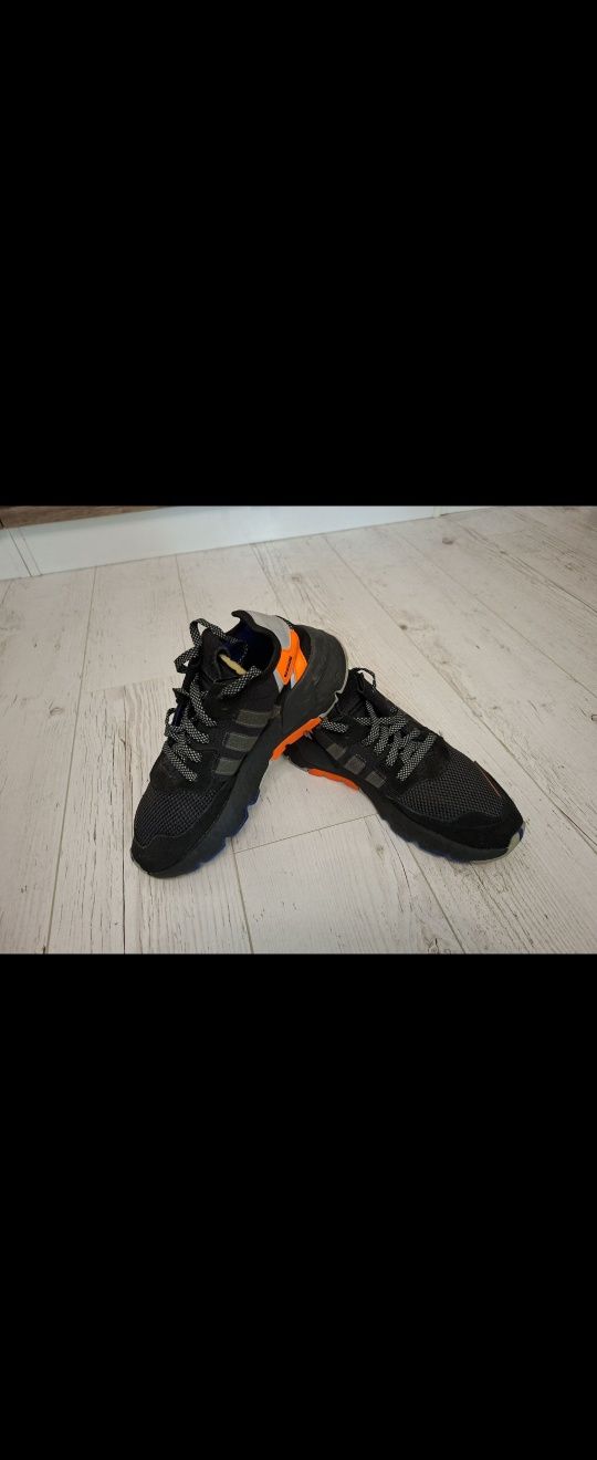 Adidas- Оригинални маратонки