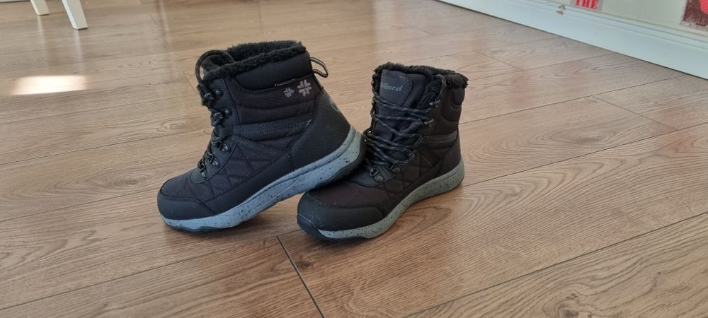 Vand Ghete Iarna Willard marimea 38 IMPECABILE