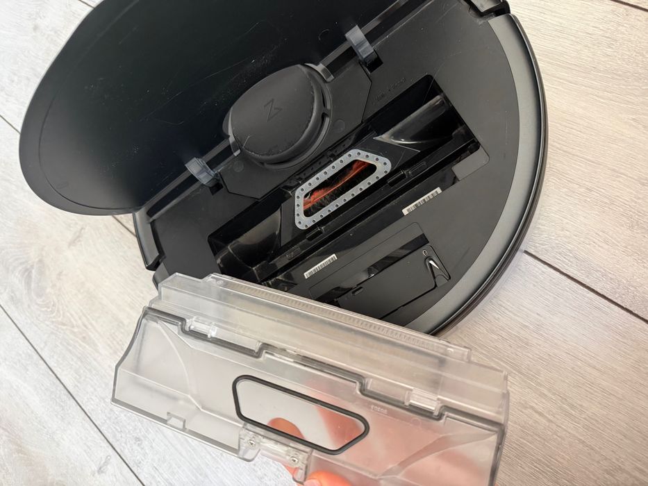 Робот прахосмукачка