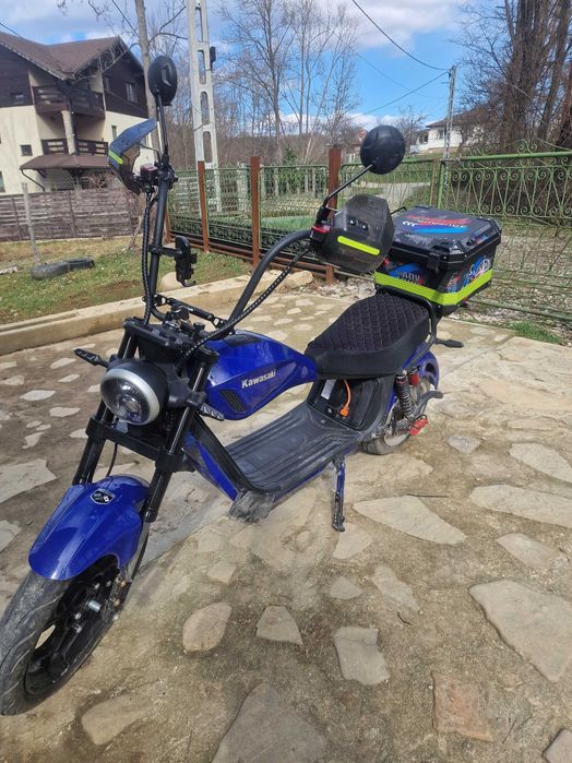 Scuter electric yndiana este  un scuter cu o aitonomie de 80Km !!