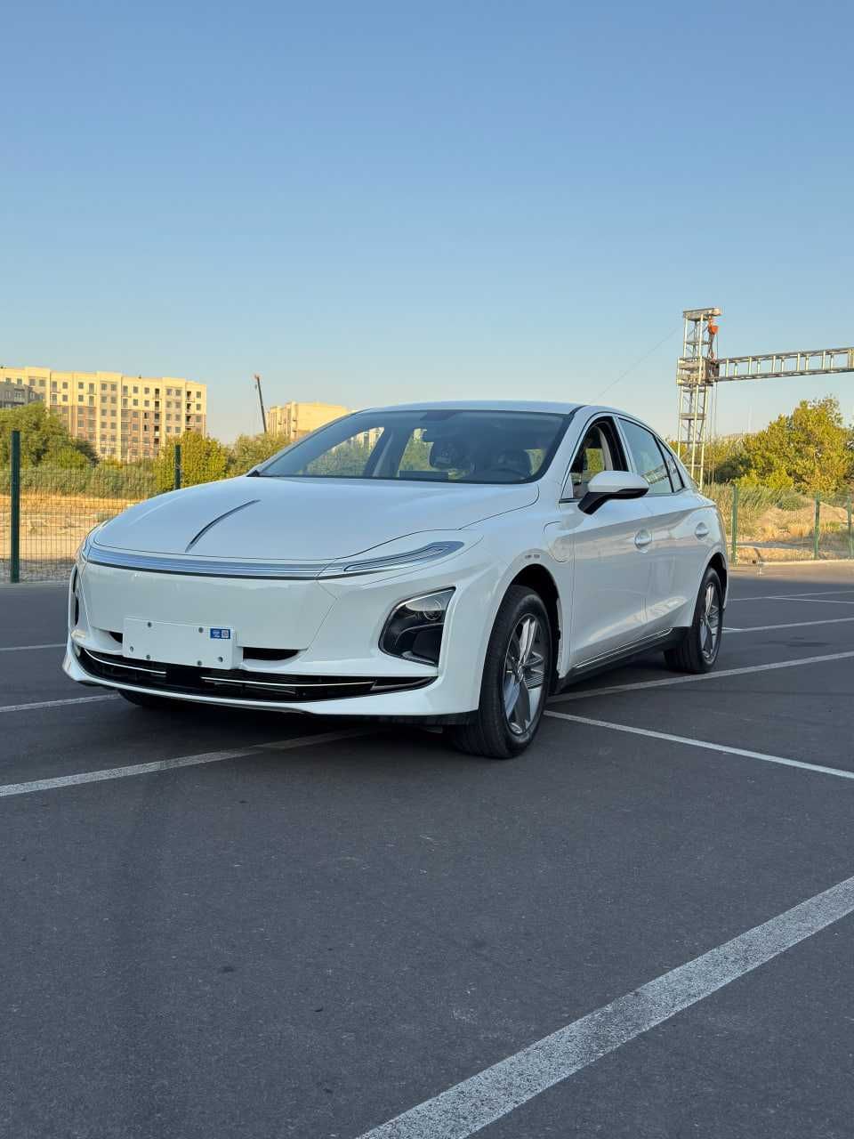 Hongqi E-qm5 500km | Nasiya savdo bor | Boshiga 4 300 $