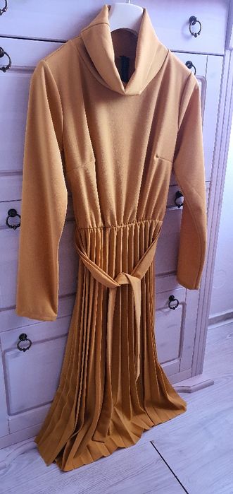 Rochiță noua ,mărime S M