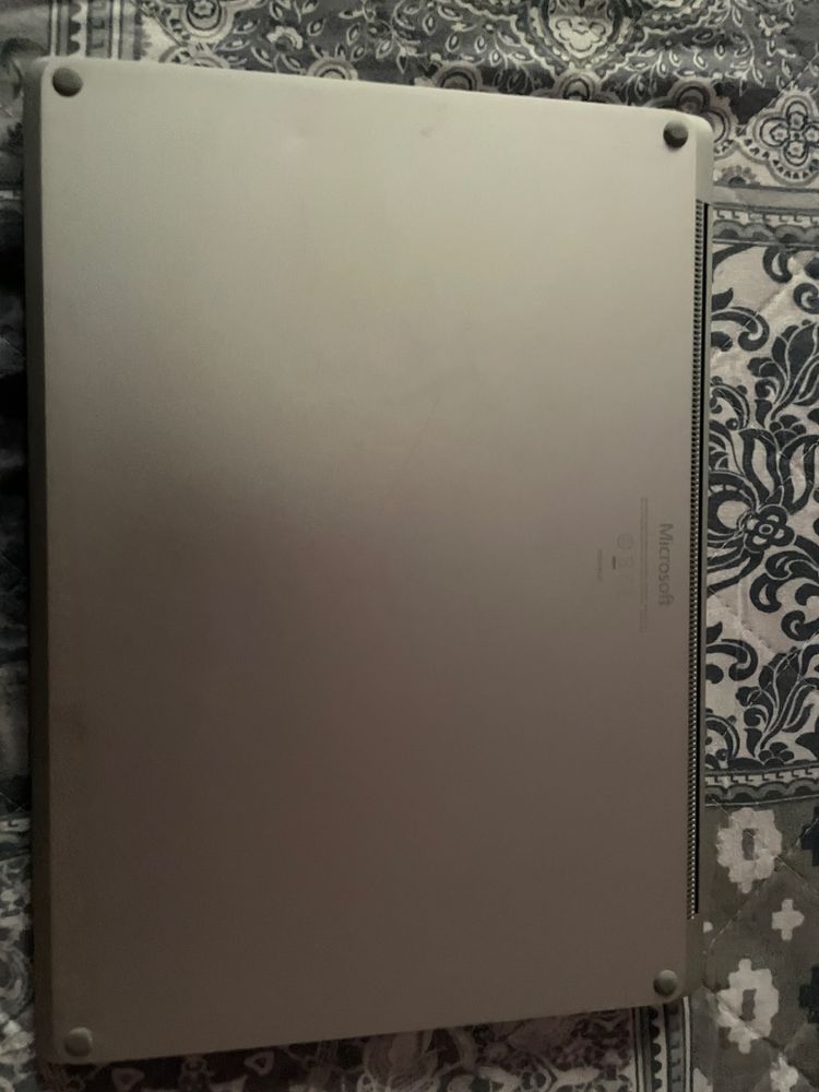 Microsoft surface laptop 1 1769