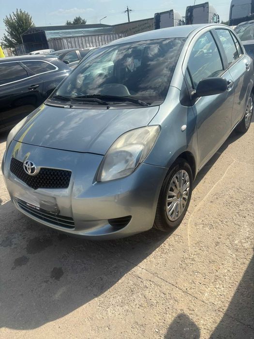 TOYOTA Yaris 2007