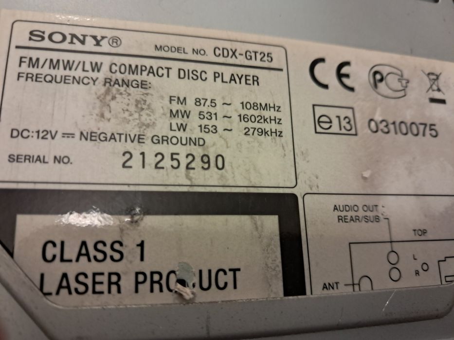 Sony, C.D. auto ..