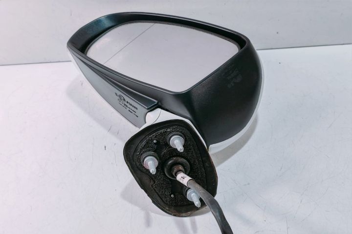 Oglinda  Electrica Stanga  E11026399 Toyota Avensis a 3-a generatie T