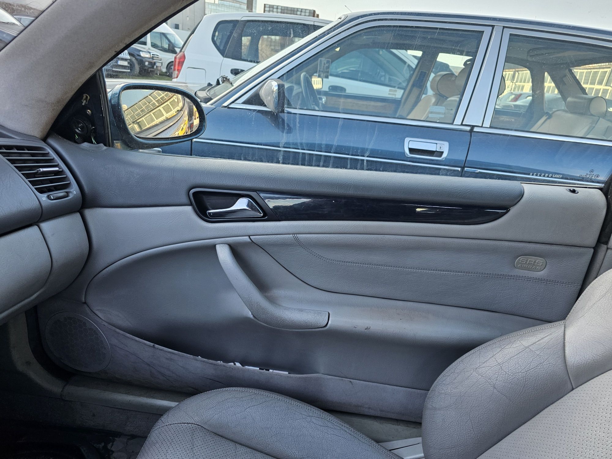 Clk320 C208 на части