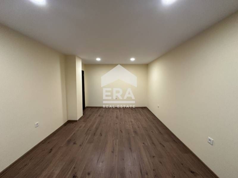 Продава се Двустаен апартамент в Русе, Родина 1 - 61 кв.м за 1555 €/кв.м - Снимка #3