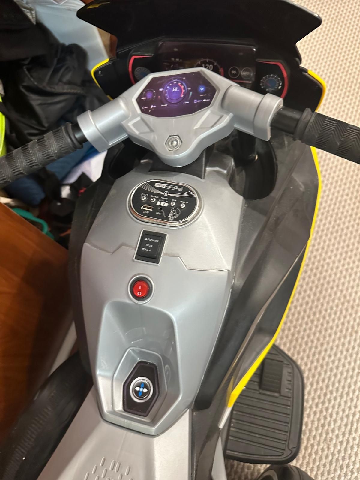 Motocicleta electrica copii 3-7 ani