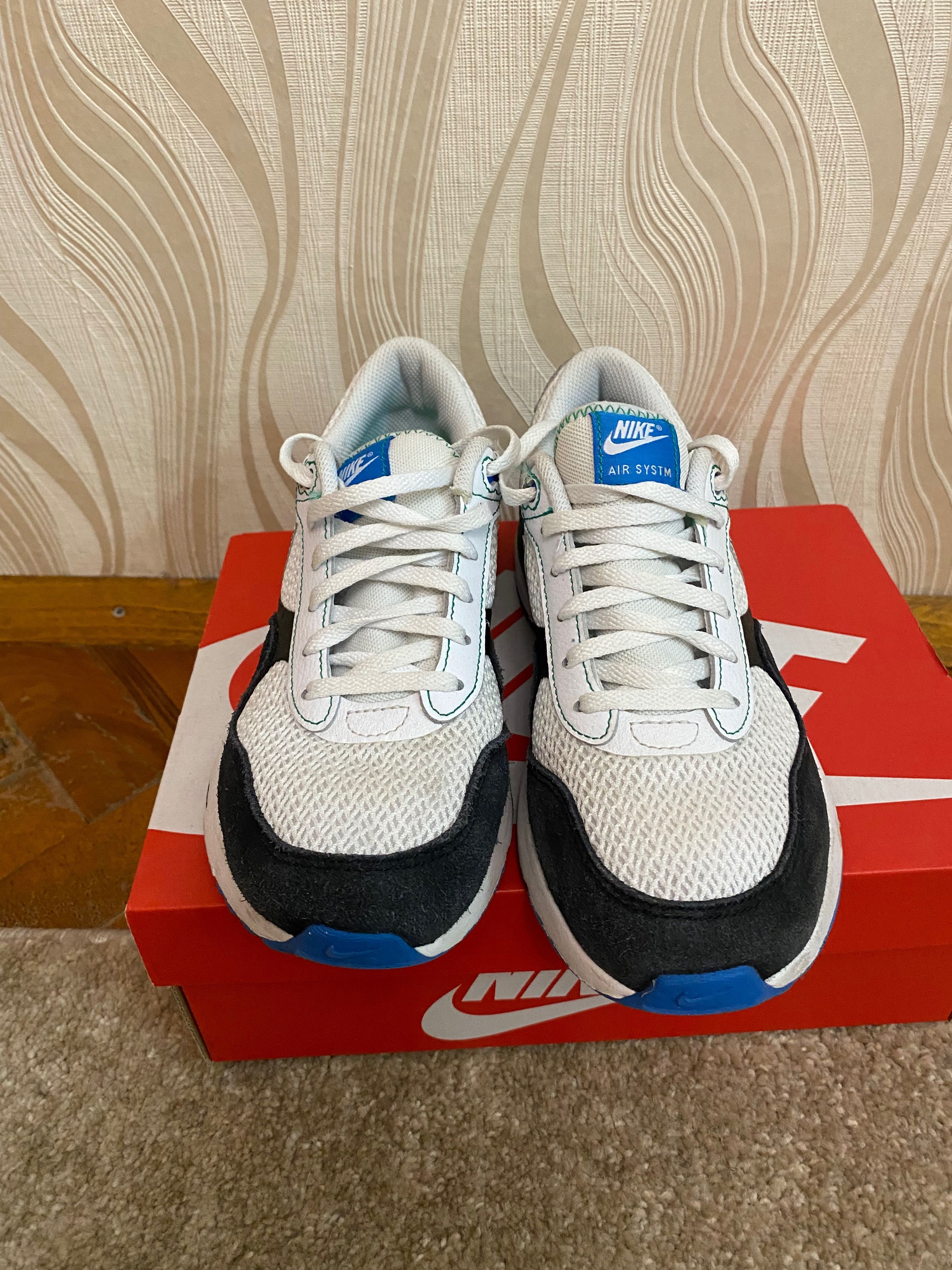 Маратонки Nike airmax