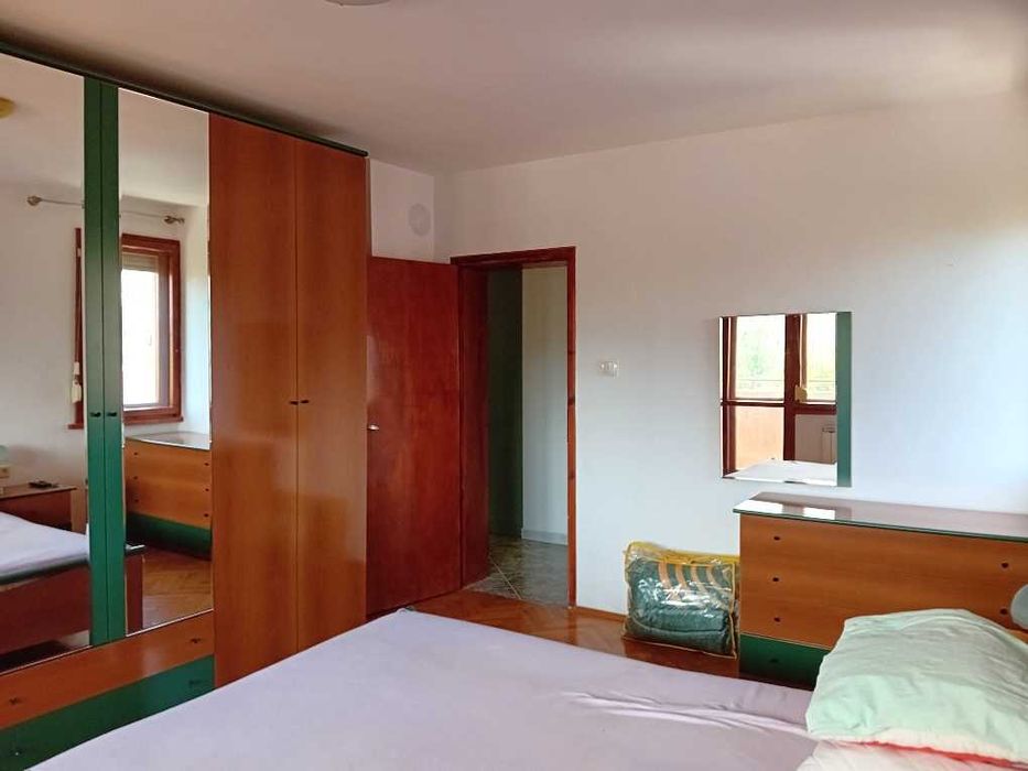 Дава се под наем Тристаен апартамент в София, Банишора - 130 кв.м за 700 € - Снимка #8